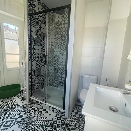 Maison 2ch 2sdb Centre Wifi Laval (Mayenne)