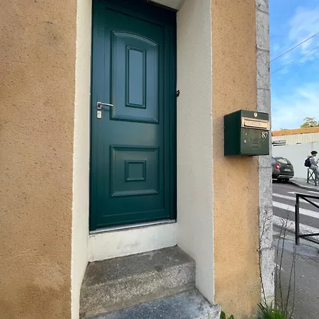 Maison 2ch 2sdb Centre Wifi * Laval (Mayenne)